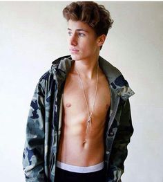 Juanpa Zurita