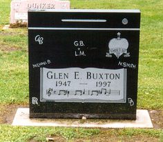 Glen Buxton