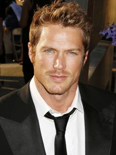 Jason Lewis