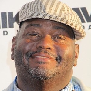 The 54-year old son of father Daryl Crawford and mother Annita Crawford Lavell Crawford in 2023 photo. Lavell Crawford earned a  million dollar salary - leaving the net worth at  million in 2023