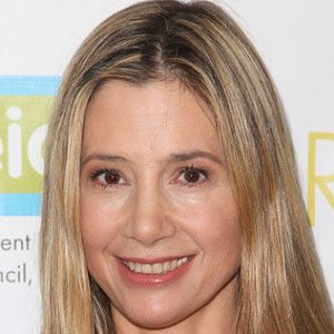 Dancing with the Stars': Mira Sorvino is embracing her sexuality for this  reason